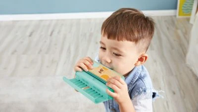 HAPE Leuchtende Lern-Harmonica Mundharmonika 2 HAPE Leuchtende Lern-Harmonica Mundharmonika – Bild 2