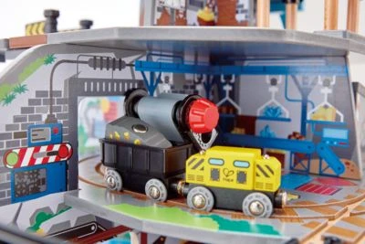 HAPE Riesige Bergmine 5 HAPE Riesige Bergmine – Bild 5