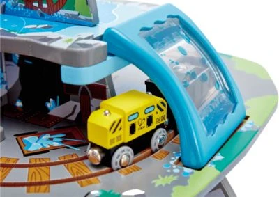 HAPE Riesige Bergmine 6 HAPE Riesige Bergmine – Bild 6