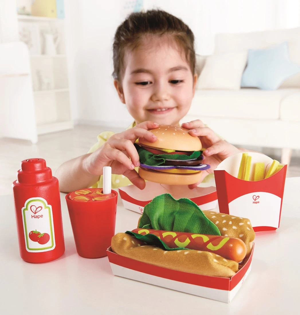 Hape E3160 - Fastfood-Set, Küchenspielzeug 2 Hape E3160 - Fastfood-Set, Küchenspielzeug – Bild 2